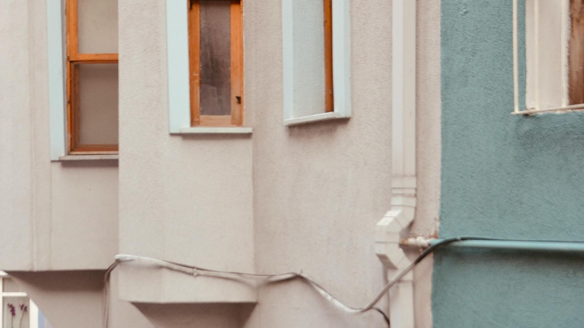 Residential roofline with professionally installed gutters